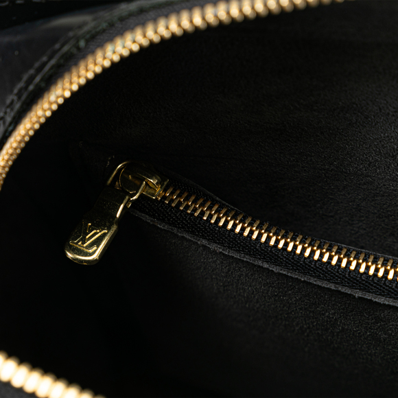 Pre-Loved Louis Vuitton Epi Pont-Neuf PM - Picture 8 of 10